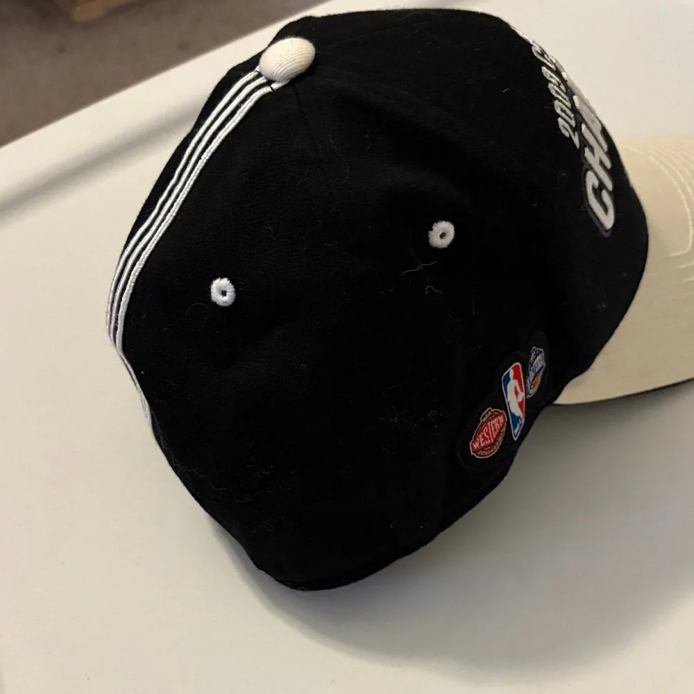 2009 Conference Champions Black and Cream Cap